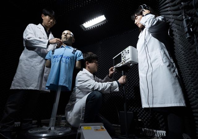 첨단 의료기기 연구제조센터 장비 활용