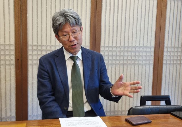 기자간담회하는 박장현 한국천문연구원장 