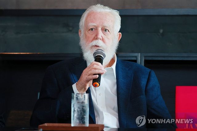 '빛의 마술사' 제임스 터렐 내한