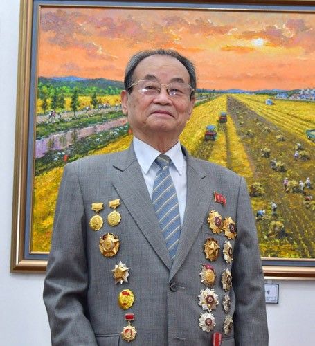 만수대창작사 전 창작국장 신학선 씨