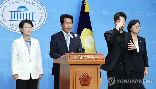 진보당 윤종오 원내대표