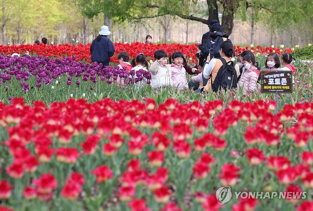 부산, 견학 나온 어린이들