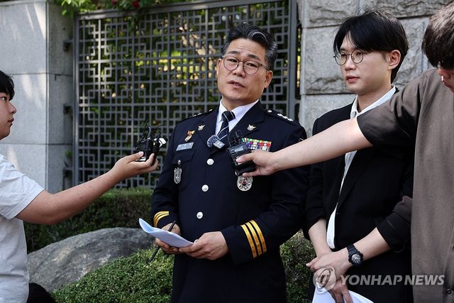 입장 밝히는 백해룡 전 형사과장