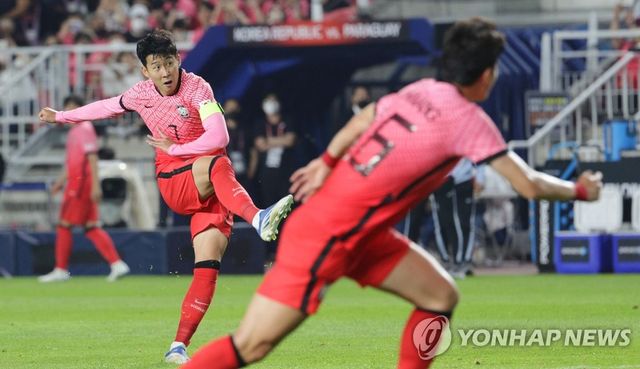 2022년 6월 10일 파라과이 평가전에서 득점하는 손흥민