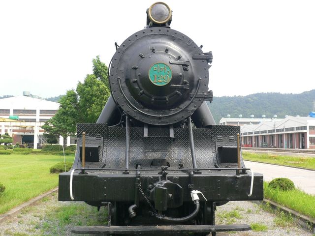 미카형 증기기관차 129호