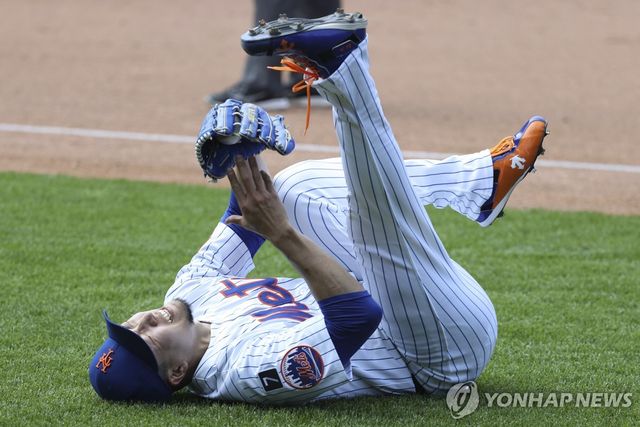 센가, 허벅지 부상