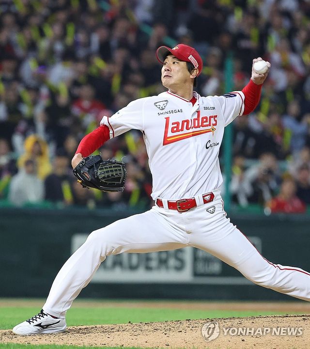 역투하는 김광현