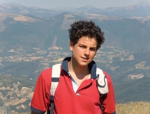 카를로 아쿠티스