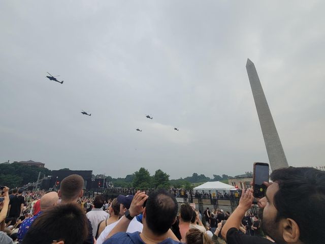 美 육군 창설 250주년 열병식