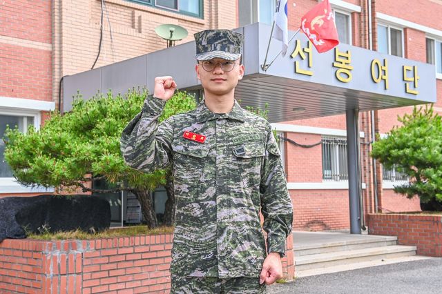 응급 처치 도운 이준호 상병