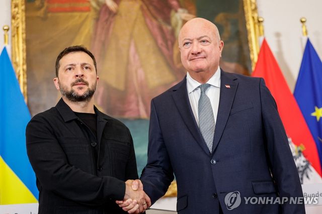 오스트리아 방문한 젤렌스키 대통령