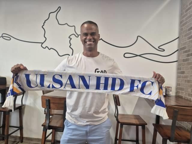 울산 HD에서 활약했던 공격수 주니오