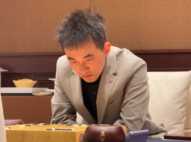 중국 양카이원 9단