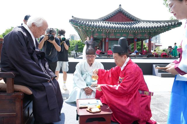 탐라순력도 속 '제주양로' 재현