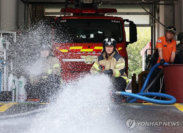 본격적인 장마 앞두고 장비 점검