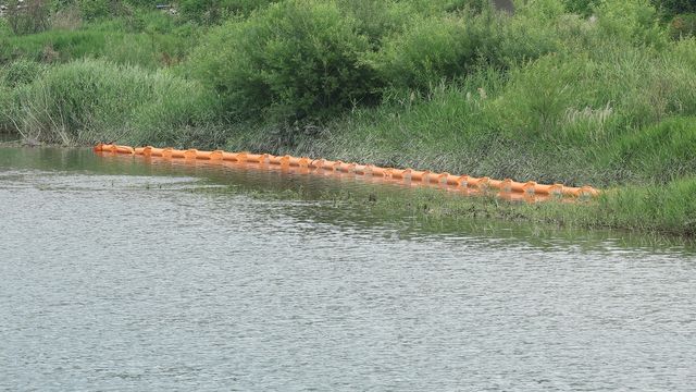 고정 풀린 오탁방지막