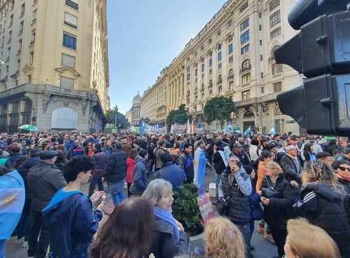 크리스티나 페르난데스 전 대통령 지지 시위