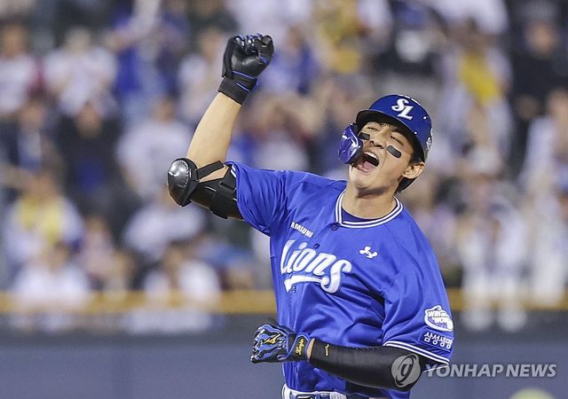 삼성 주장 구자욱, 승리 향한 1타점 포효