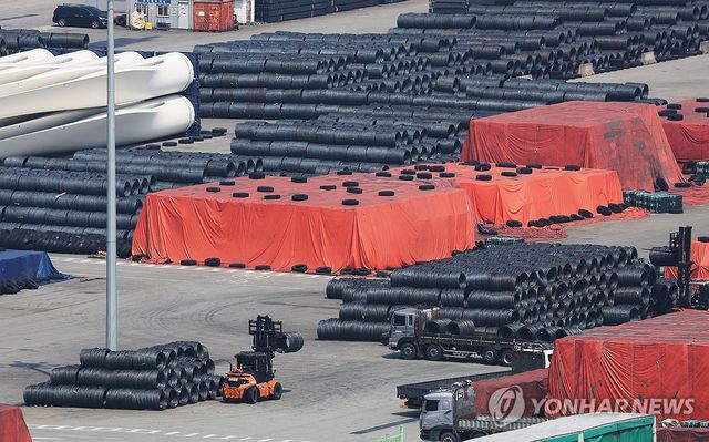 트럼프 '철강관세 50%로 인상