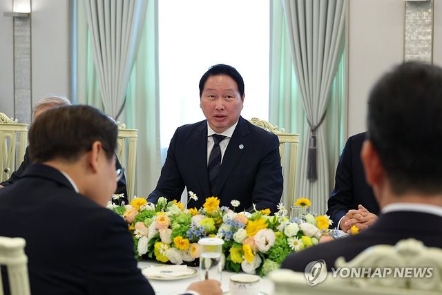 최태원 대한상의 회장, 경제단체·기업인 간담회 발언