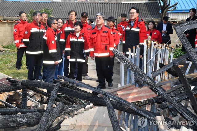 울주군·산림청, 울주 산불 피해지역 현장점검
