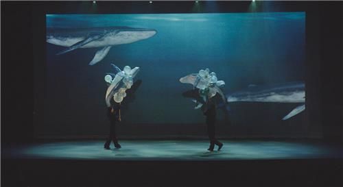 '반구천 암각화: 그림 속 고래가 살아 춤추다' 공연