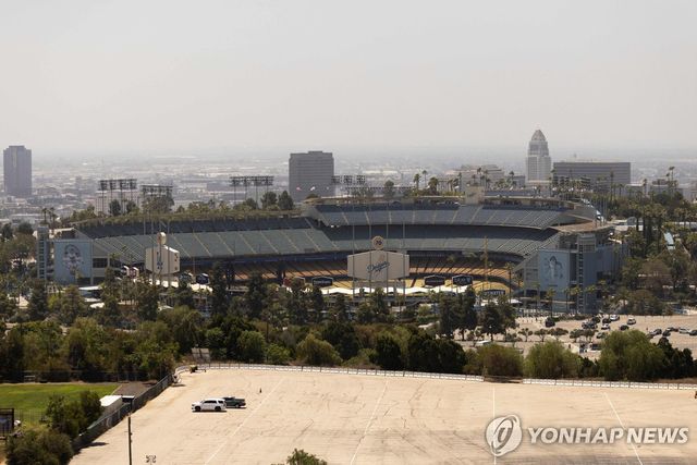 19일 LA 다저스타디움 전경