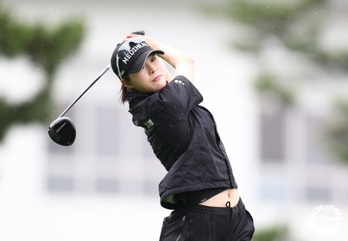 김나영의 티샷.