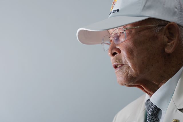 인터뷰 하는 임석환 참전용사