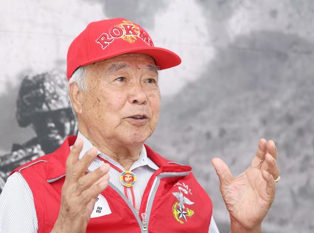 전쟁 당시 회상하는 홍종수 옹