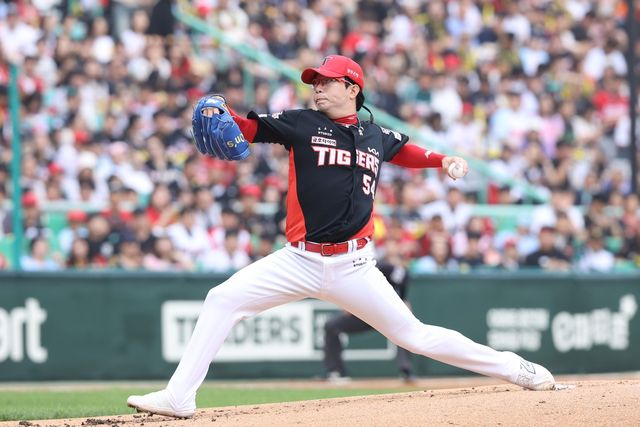 잘 던지고도 승리를 따내지 못한 KIA 양현종