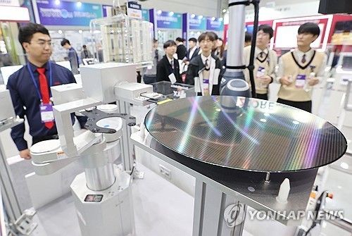 웨이퍼 클리닝 장비 시연