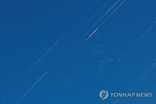 헤브론 상공에서 관찰된 이란 발사 미사일