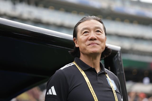 김판곤 감독