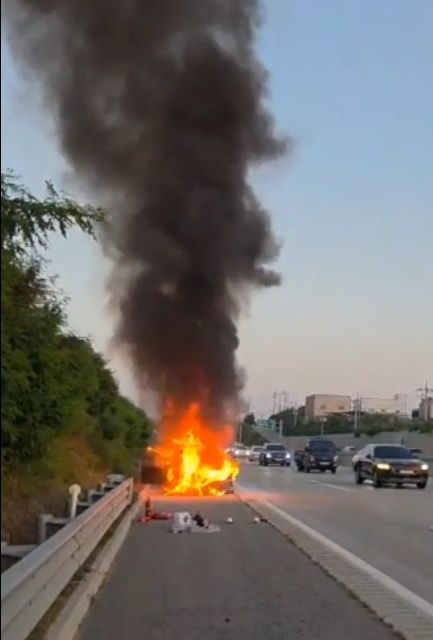 승용차에서 발생한 불