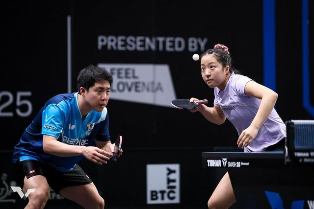 WTT 류블랴나 혼복 경기 중인 신유빈(오른쪽)과 임종훈