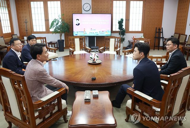 강원도청 방문한 국민의힘 김용태 비대위원장