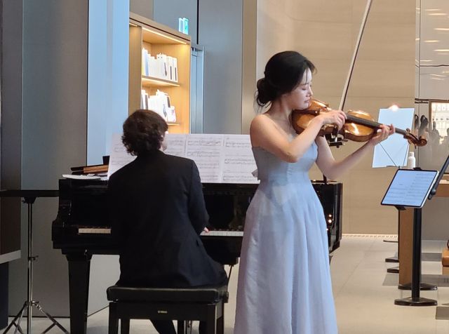 바이올리니스트 김봄소리, '투데이 앳 애플 '행사