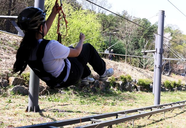 더불어숲 체험장 짚라인