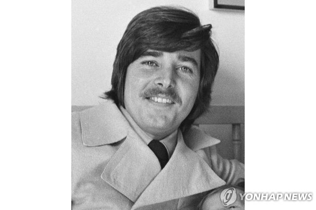 1972년 가수 보비 셔먼