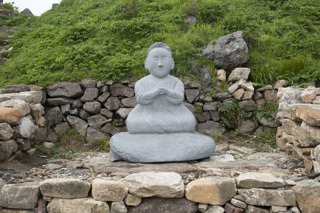 지리산 천왕봉에 안치된 성모상