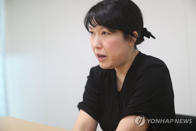 연합뉴스와 인터뷰 중인 김수빈 나부협 회장