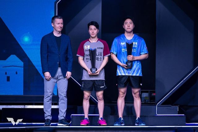 WTT 스타 컨텐더 류블랴나 남자복식 우승을 합작한 임종훈(오른쪽)과 안재현(중앙)