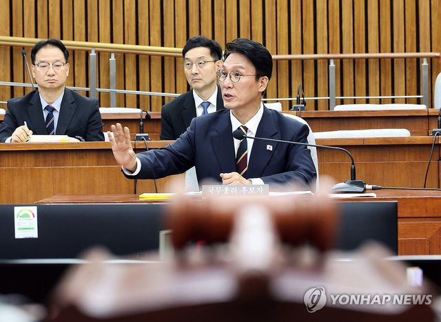 주진우 의원 질의에 답변하는 김민석 후보자