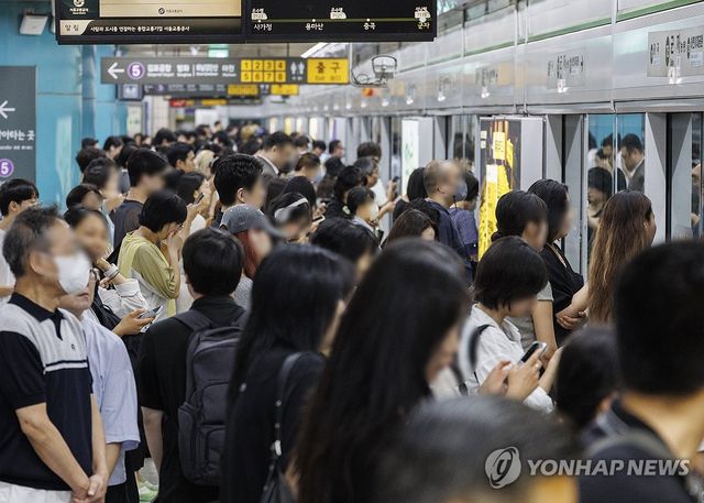 서울 지하철 출근길