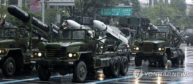 시가행진하는 '한국형 3축 체계'