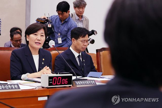 사퇴요구에 입장 밝히는 송미령 농림축산식품부 장관