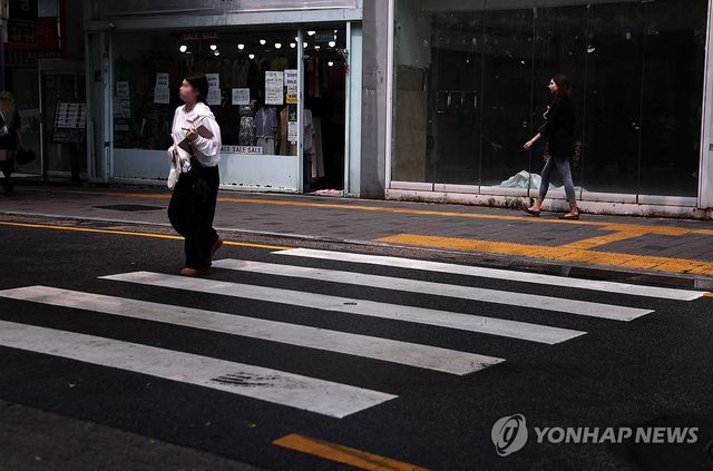 경기 침체에 치솟는 은행 연체율…가계·자영업자 11년만에 최고