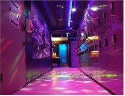 마약 투약이 이뤄진 남성전용 수면방의 업소 내부 사진 [서울 은평경찰서 제공]