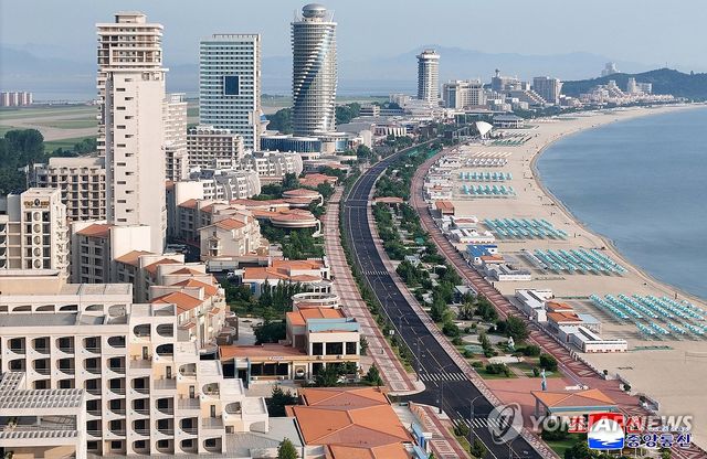 북한, 원산갈마관광지구 준공